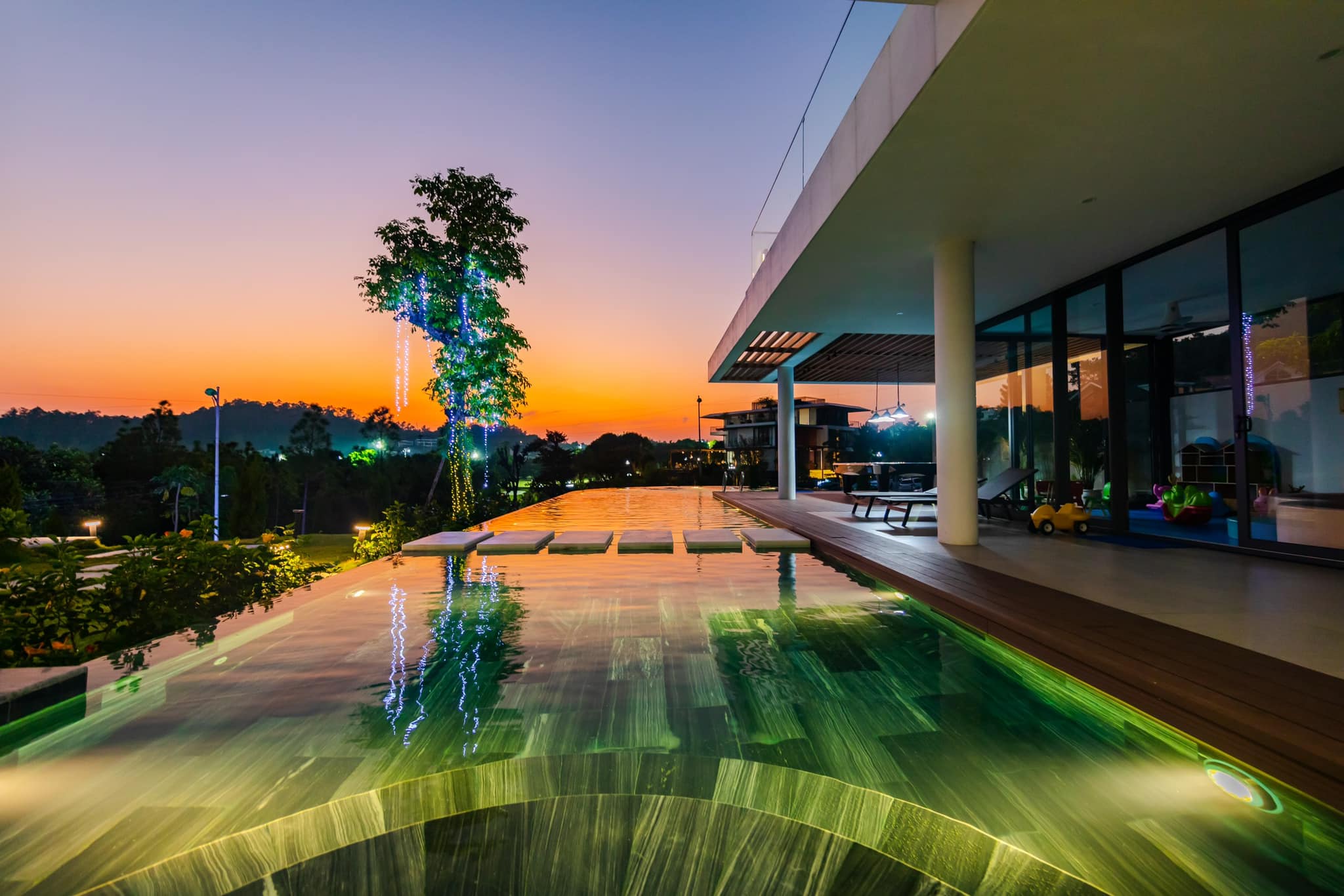 Bể bơi vô cực biệt thự C78 sân golf Tam Đảo