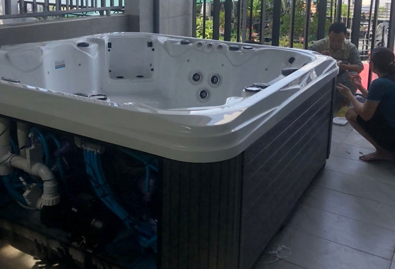 bể sục nóng lạnh